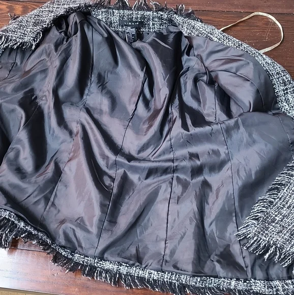 Light Tweed Blazer - Picture 6 of 12